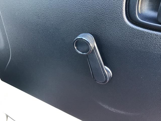 ハイゼットトラック スタンダード 農用スペシャル 切り替え4WD 盗難防止装置 エコアイドル ブレーキサポート AC 車線逸脱警報装置 エアバック 禁煙車 スーパーデフロック パワーステアリング オートライト オートハイビーム ESC(14枚目)