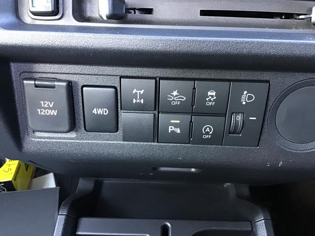 ハイゼットトラック スタンダード 農用スペシャル 切り替え4WD 盗難防止装置 エコアイドル ブレーキサポート AC 車線逸脱警報装置 エアバック 禁煙車 スーパーデフロック パワーステアリング オートライト オートハイビーム ESC(21枚目)
