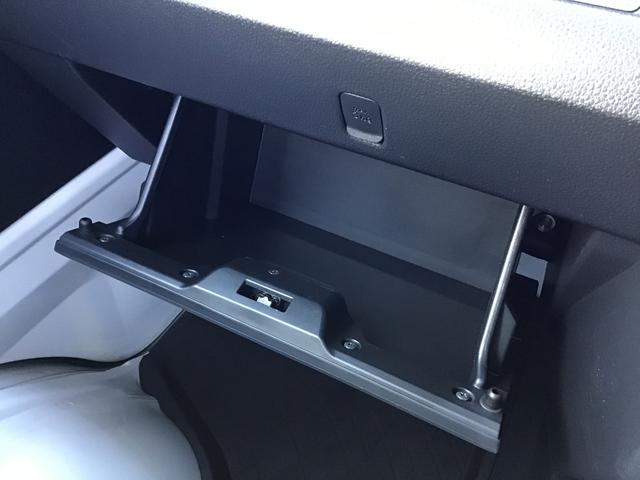 ハイゼットトラック スタンダード 農用スペシャル 切り替え4WD 盗難防止装置 エコアイドル ブレーキサポート AC 車線逸脱警報装置 エアバック 禁煙車 スーパーデフロック パワーステアリング オートライト オートハイビーム ESC(26枚目)