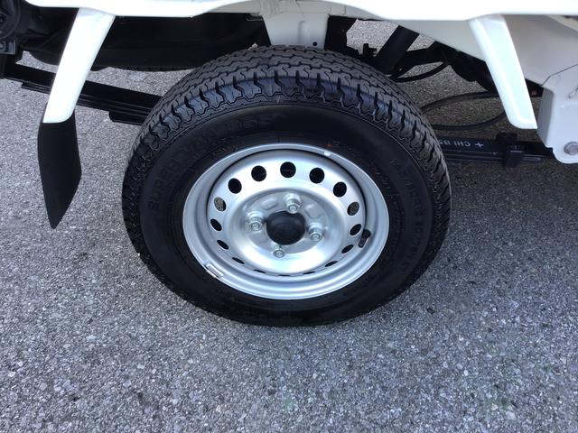 ハイゼットトラック スタンダード 農用スペシャル 切り替え4WD 盗難防止装置 エコアイドル ブレーキサポート AC 車線逸脱警報装置 エアバック 禁煙車 スーパーデフロック パワーステアリング オートライト オートハイビーム ESC(31枚目)