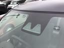 プレミアムＧ　ＨＥＶ　バックカメラ付き　電動格納式ドアミラー　追従式クルーズコントロール　衝突被害軽減　盗難防止　衝突安全ボディ　アルミホイル　ＬＥＤライト　ＥＴＣ付　オートＬＥＤ　Ｓヒーター　ナビＴＶ（31枚目）