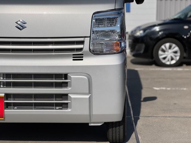 エブリイ ＰＣ　６型　バックアイカメラ付ディスプレイオーディオ　バックアイカメラ付ディスプレイオーディオ　ＬＥＤヘッドランプ　オートライト　スライドドア　シートヒーター　スズキセーフティーサポート　衝突被害軽減システム　アイドリングストップ　横滑り防止機能（11枚目）