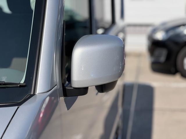 エブリイ ＰＣ　６型　バックアイカメラ付ディスプレイオーディオ　バックアイカメラ付ディスプレイオーディオ　ＬＥＤヘッドランプ　オートライト　スライドドア　シートヒーター　スズキセーフティーサポート　衝突被害軽減システム　アイドリングストップ　横滑り防止機能（12枚目）