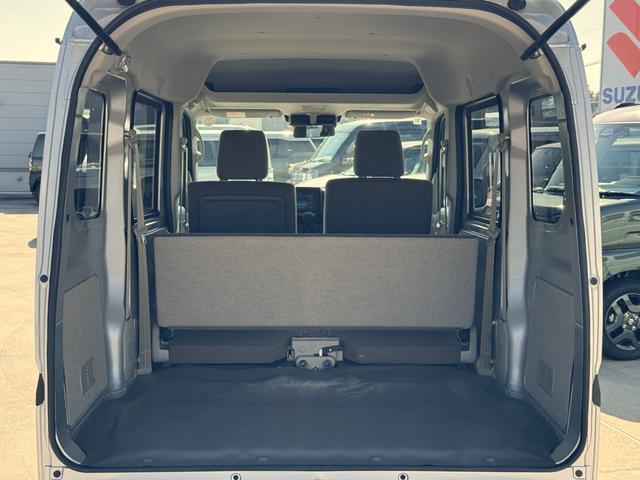 エブリイ ＰＣ　６型　バックアイカメラ付ディスプレイオーディオ　バックアイカメラ付ディスプレイオーディオ　ＬＥＤヘッドランプ　オートライト　スライドドア　シートヒーター　スズキセーフティーサポート　衝突被害軽減システム　アイドリングストップ　横滑り防止機能（58枚目）