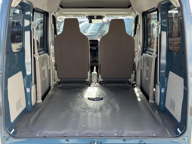 エブリイ ＰＡリミテッド　電子制御式パートタイム４ＷＤ　ＣＶＴ　６型　オートライト　スライドドア　スズキセーフティーサポート　４ＷＤ　衝突被害軽減システム　アイドリングストップ　横滑り防止機能　衝突安全ボディ　盗難防止システム　電波式キーレスエントリー　ＡＭ／ＦＭラジオ（54枚目）