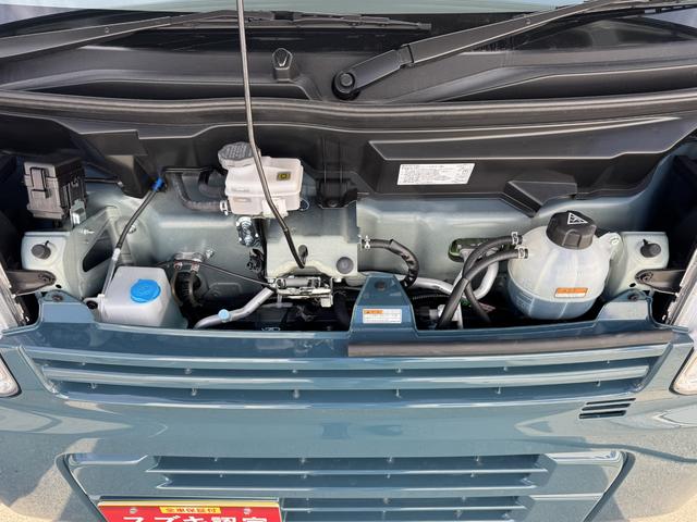 エブリイ ＰＡリミテッド　電子制御式パートタイム４ＷＤ　ＣＶＴ　６型　オートライト　スライドドア　スズキセーフティーサポート　４ＷＤ　衝突被害軽減システム　アイドリングストップ　横滑り防止機能　衝突安全ボディ　盗難防止システム　電波式キーレスエントリー　ＡＭ／ＦＭラジオ（56枚目）