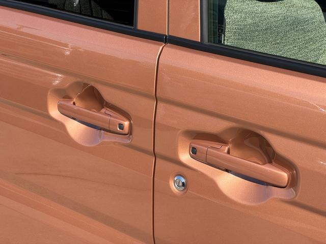 スペーシア ＨＹＢＲＩＤ　Ｘ　ＤＳＢＳＩＩ／ＡＣＣ／電動スライドドア　デュアルセンサーブレーキサポートＩＩ　アダプティブクルーズコントロール　電動スライドドア　電動パーキングブレーキ　オートライト　プッシュスタート　シートヒーター　オートエアコン　衝突被害軽減システム（23枚目）