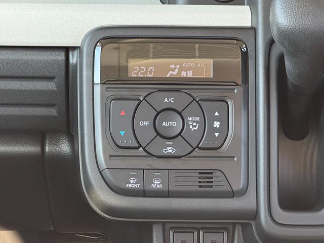 スペーシア ＨＹＢＲＩＤ　Ｘ　ＤＳＢＳＩＩ／ＡＣＣ／電動スライドドア　デュアルセンサーブレーキサポートＩＩ　アダプティブクルーズコントロール　電動スライドドア　電動パーキングブレーキ　オートライト　プッシュスタート　シートヒーター　オートエアコン　衝突被害軽減システム（30枚目）