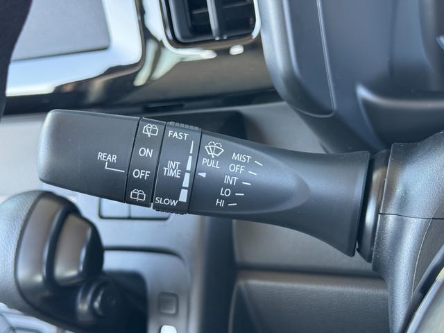 スペーシア ＨＹＢＲＩＤ　Ｘ　ＤＳＢＳＩＩ／ＡＣＣ／電動スライドドア　デュアルセンサーブレーキサポートＩＩ　アダプティブクルーズコントロール　電動スライドドア　電動パーキングブレーキ　オートライト　プッシュスタート　シートヒーター　オートエアコン　衝突被害軽減システム（33枚目）