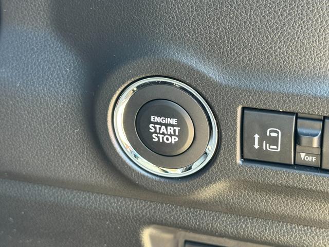 スペーシア ＨＹＢＲＩＤ　Ｘ　ＤＳＢＳＩＩ／ＡＣＣ／電動スライドドア　デュアルセンサーブレーキサポートＩＩ　アダプティブクルーズコントロール　電動スライドドア　電動パーキングブレーキ　オートライト　プッシュスタート　シートヒーター　オートエアコン　衝突被害軽減システム（36枚目）