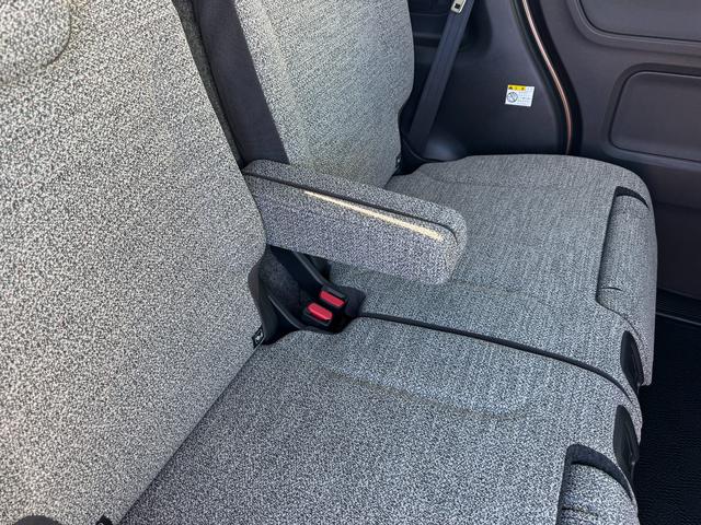 スペーシア ＨＹＢＲＩＤ　Ｘ　ＤＳＢＳＩＩ／ＡＣＣ／電動スライドドア　デュアルセンサーブレーキサポートＩＩ　アダプティブクルーズコントロール　電動スライドドア　電動パーキングブレーキ　オートライト　プッシュスタート　シートヒーター　オートエアコン　衝突被害軽減システム（51枚目）