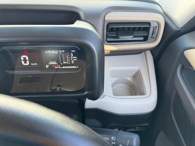 スペーシア ＨＹＢＲＩＤ　Ｘ　ＤＳＢＳＩＩ／ＡＣＣ／電動スライドドア　デュアルセンサーブレーキサポートＩＩ　アダプティブクルーズコントロール　電動スライドドア　電動パーキングブレーキ　オートライト　プッシュスタート　シートヒーター　オートエアコン　衝突被害軽減システム（53枚目）