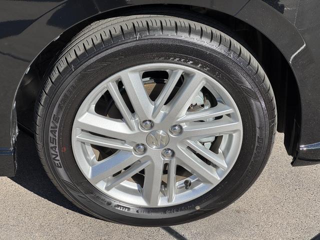 ソリオ ＨＹＢＲＩＤ　ＭＺ　３型　ＤＳＢＳＩＩ／ＡＣＣ／電動スライド　デュアルセンサーブレーキサポートＩＩ　アダプティブクルーズコントロール　電動スライドドア　オートライト　プッシュスタート　シートヒーター　オートエアコン　スズキセーフティーサポート（13枚目）