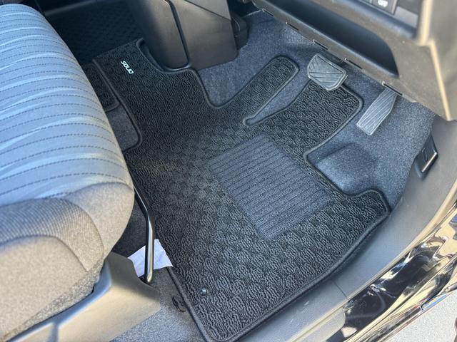 ソリオ ＨＹＢＲＩＤ　ＭＺ　３型　ＤＳＢＳＩＩ／ＡＣＣ／電動スライド　デュアルセンサーブレーキサポートＩＩ　アダプティブクルーズコントロール　電動スライドドア　オートライト　プッシュスタート　シートヒーター　オートエアコン　スズキセーフティーサポート（46枚目）