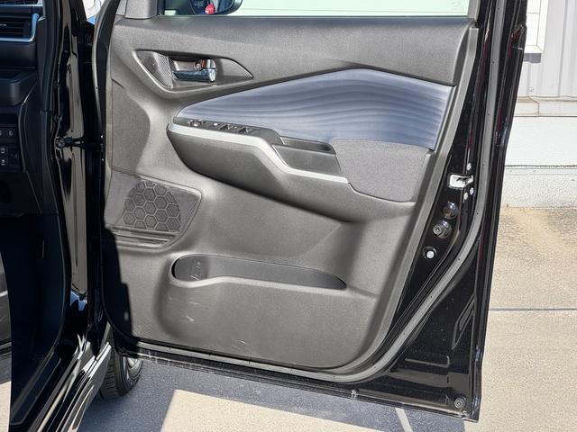 ソリオ ＨＹＢＲＩＤ　ＭＺ　３型　ＤＳＢＳＩＩ／ＡＣＣ／電動スライド　デュアルセンサーブレーキサポートＩＩ　アダプティブクルーズコントロール　電動スライドドア　オートライト　プッシュスタート　シートヒーター　オートエアコン　スズキセーフティーサポート（62枚目）