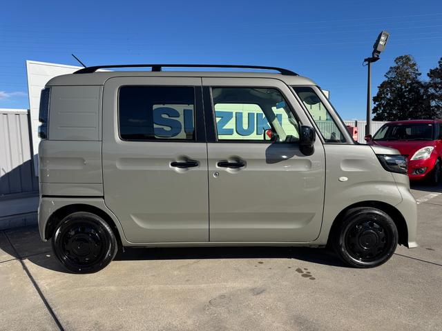 スペーシアベース ＸＦ　２型　全方位モニタ用カメラＰＫＧ／電動スライド（後右）　全方位モニター用カメラパッケージ　電動スライドドア（後席右）　オートライト　プッシュスタート　シートヒーター　オートエアコン　スズキセーフティーサポート　衝突被害軽減システム　アイドリングストップ（6枚目）