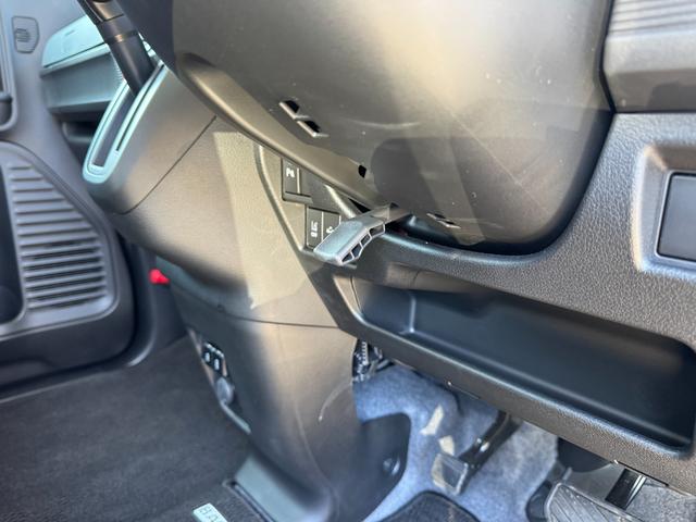 スペーシアベース ＸＦ　２型　全方位モニタ用カメラＰＫＧ／電動スライド（後右）　全方位モニター用カメラパッケージ　電動スライドドア（後席右）　オートライト　プッシュスタート　シートヒーター　オートエアコン　スズキセーフティーサポート　衝突被害軽減システム　アイドリングストップ（46枚目）