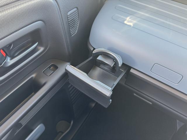 スペーシアベース ＸＦ　２型　全方位モニタ用カメラＰＫＧ／電動スライド（後右）　全方位モニター用カメラパッケージ　電動スライドドア（後席右）　オートライト　プッシュスタート　シートヒーター　オートエアコン　スズキセーフティーサポート　衝突被害軽減システム　アイドリングストップ（51枚目）