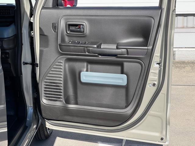 スペーシアベース ＸＦ　２型　全方位モニタ用カメラＰＫＧ／電動スライド（後右）　全方位モニター用カメラパッケージ　電動スライドドア（後席右）　オートライト　プッシュスタート　シートヒーター　オートエアコン　スズキセーフティーサポート　衝突被害軽減システム　アイドリングストップ（57枚目）