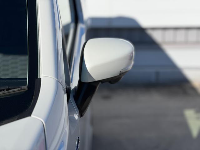 ワゴンＲスティングレー ＨＹＢＲＩＤ　Ｔ（ターボ）　４型　全方位モニタ用カメラＰＫＧ　全方位モニター用カメラパッケージ　オートライト　プッシュスタート　シートヒーター　オートエアコン　スズキセーフティーサポート　衝突被害軽減システム　アイドリングストップ　横滑り防止機能　衝突安全ボディ（12枚目）