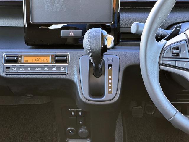 ワゴンＲスティングレー ＨＹＢＲＩＤ　Ｔ（ターボ）　４型　全方位モニタ用カメラＰＫＧ　全方位モニター用カメラパッケージ　オートライト　プッシュスタート　シートヒーター　オートエアコン　スズキセーフティーサポート　衝突被害軽減システム　アイドリングストップ　横滑り防止機能　衝突安全ボディ（28枚目）