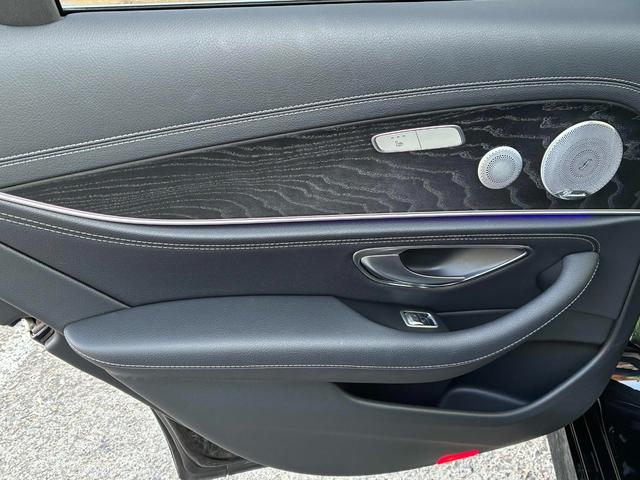 Ｅクラス Ｅ３５０ｅ　アバンギャルド　スポーツ　エクスクルーシブパッケージ　レーダーセーフティ　クリアランスソナー　スマートキー　オートクルーズコントロール　フルセグ　アラウンドビューモニター　アイドリングストップ　パワーシート　ＬＥＤヘッド（21枚目）