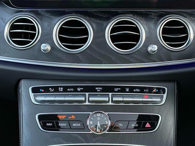 Ｅクラス Ｅ３５０ｅ　アバンギャルド　スポーツ　エクスクルーシブパッケージ　レーダーセーフティ　クリアランスソナー　スマートキー　オートクルーズコントロール　フルセグ　アラウンドビューモニター　アイドリングストップ　パワーシート　ＬＥＤヘッド（29枚目）