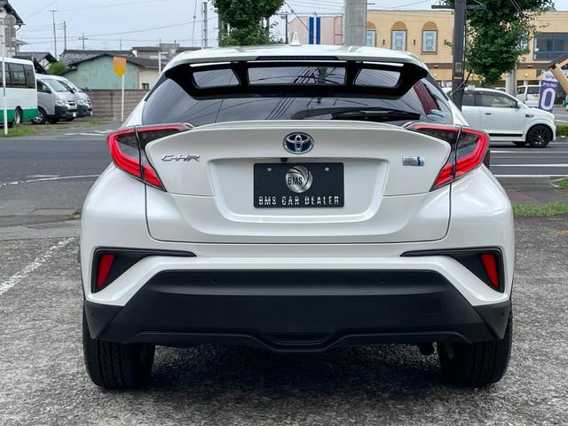 Ｃ－ＨＲ Ｇ　踏み間違い防止　車線逸脱　ソナー　シートＨ　アイドルストップ　クルコン　衝突安全ボディ　横滑防止装置　エアバッグ　スマートキープッシュスタート　イモビライザー　キーレス　サイドカーテンエアバック（5枚目）