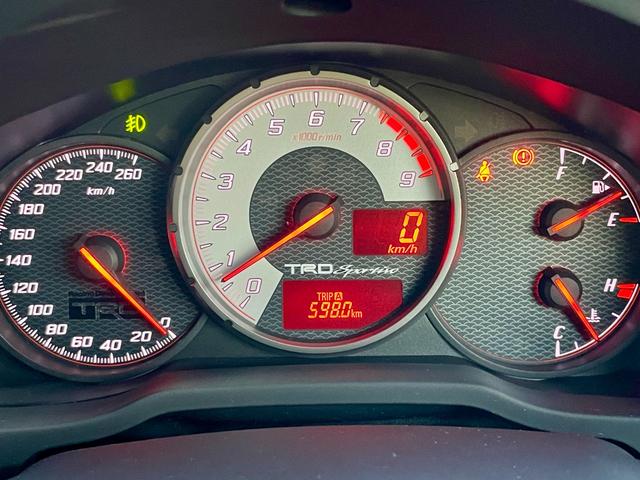 86 GT キーフリ 盗難防止 地デジ スマートキ- ETC車載器 VSA オートエアコン サイドSRS 助手席エアバッグ パワーウィンドウ 衝突安全ボディ 運転席エアバッグ ABS メモリーナビ ナビ・TV(18枚目)