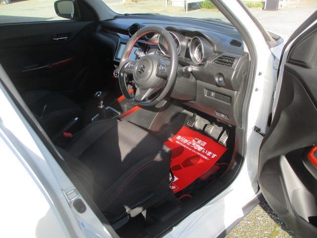 スイフトスポーツ 　ベースグレード　純正８インチナビＴＶ　ワンオーナー（7枚目）