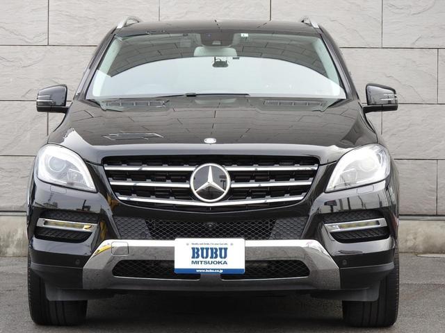 ML350 ブルーテック 4マチック 前後ドラレコ ステップ 正規ディーラー車 純正HDDナビ地デジ アラウンドビュー 前後ドライブレコーダー サイドステップ ディストロニックプラス(ACC) 4WD サイドウィンドウバイザー(5枚目)
