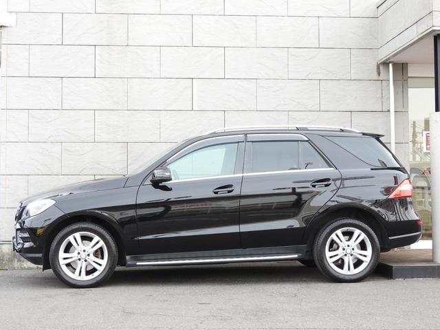 ML350 ブルーテック 4マチック 前後ドラレコ ステップ 正規ディーラー車 純正HDDナビ地デジ アラウンドビュー 前後ドライブレコーダー サイドステップ ディストロニックプラス(ACC) 4WD サイドウィンドウバイザー(20枚目)