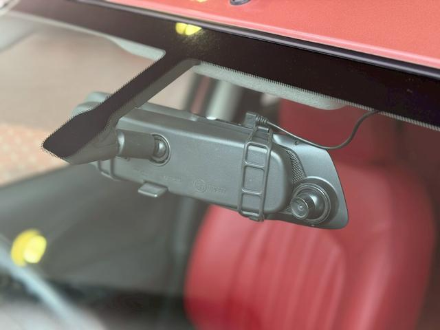 ビュート １２ＳＴ　メイクアップ車　クラシックインパネ　本革シート　キーレスエントリー電動格納ミラー　トランクダンパー（35枚目）