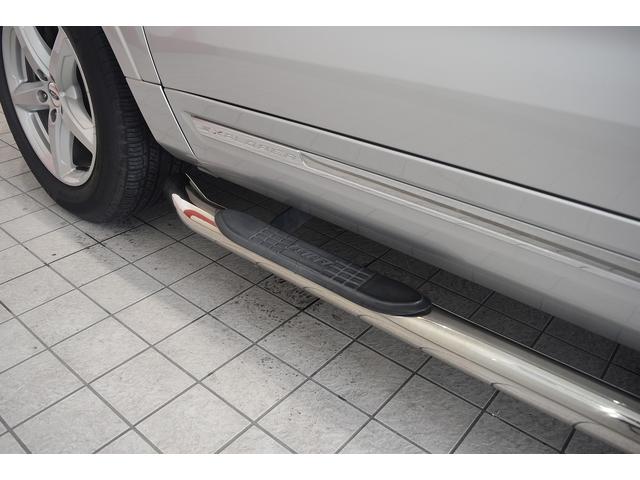 エクスプローラー ＸＬＴ　２０１６年モデル　４ＷＤ　純正１８インチＡＷ　正規ディーラー車　ＭｙＦｏｒｄＴｏｕｃｈ　３列シート　ダウンヒルアシスト　ＥＴＣ　ＬＥＤヘッドライト　Ｂｌｕｅｔｏｏｔｈ　クルーズコントロール　フロント／サイド／バックカメラ　樹脂マッチペイント（27枚目）