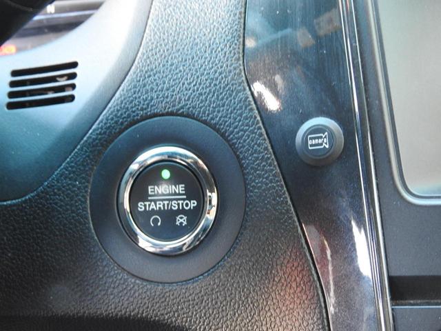 エクスプローラー ＸＬＴ　２０１６年モデル　４ＷＤ　純正１８インチＡＷ　正規ディーラー車　ＭｙＦｏｒｄＴｏｕｃｈ　３列シート　ダウンヒルアシスト　ＥＴＣ　ＬＥＤヘッドライト　Ｂｌｕｅｔｏｏｔｈ　クルーズコントロール　フロント／サイド／バックカメラ　樹脂マッチペイント（32枚目）