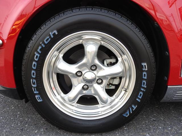 ロックスター Ｓ　２００台限定車　特別塗装色　６ＭＴ　キーレス　ＥＴＣ　カラードソフトトップ　カラードＡピラー　カラードドアミラーカバー　１５インチヴィンテージＡＷ　カラードドアアッパートリム　インテリアレザーセット　ＣＤプレーヤー　ブラインドスポットモニター（18枚目）