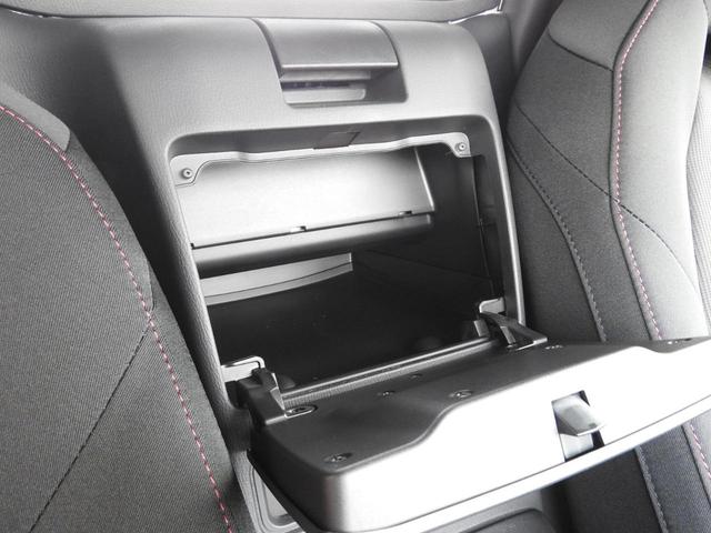 ロックスター Ｓ　２００台限定車　特別塗装色　６ＭＴ　キーレス　ＥＴＣ　６速ＭＴ　カラードソフトトップ　カラードＡピラー　カラードドアミラーカバー　１５インチヴィンテージＡＷ　カラードドアアッパートリム　インテリアレザーセット　ＣＤプレーヤー　ブラインドスポットモニター（28枚目）