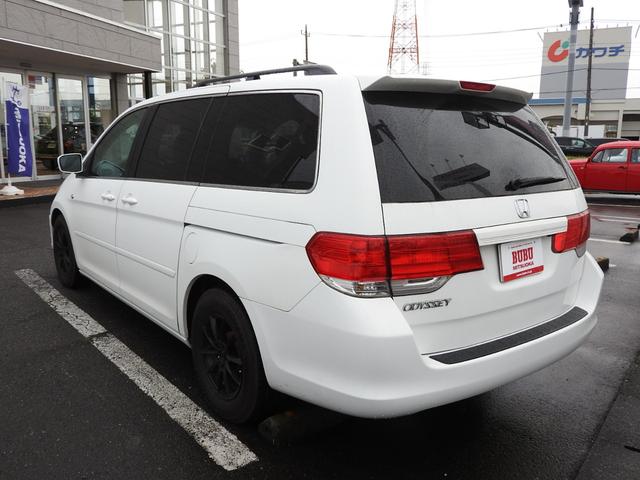 オデッセイ ＥＸ－Ｌ　２０１０年モデル　新車並行　ワンオーナー　オートチェック済　レザーシート　シートヒーター　３列シート　フリップダウンモニター　社外１６ＡＷ　純正１６ＡＷ＋スタッドレス　両側電動スライド　前後ドラレコ　クルコン　ＥＴＣ　ＨＩＤヘッドライト（3枚目）