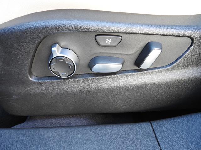 キャデラックXT4 スポーツ 2022年モデル BOSE 4WD 純正20AW 正規ディーラー車 AppleCarPlay/AndroidAuto レザーシート シートヒーター&ベンチレーター アダプティブクルーズ サラウンドビジョン フォワードコリジョン LEDヘッドライト(25枚目)