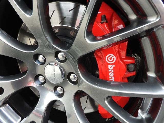 ダッジ・チャレンジャー ＳＲＴ３９２　２０１５年モデル　サンルーフ　ハーマンカードン　スウェードレザー　８．４インチディスプレイ　シートヒーターベンチレーター　ハーマンカードンサウンド　サブウーファー　ブレンボブレーキキャリパー　バックカメラ　純正２０インチＡＷ　オートチェック確認済（38枚目）