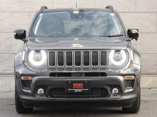 ジープ・レネゲード リミテッド　２０２３年モデル　メーカー保証付　当店デモカー　ＡｐｐｌｅＣａｒＰｌａｙ／ＡｎｄｒｏｉｄＡｕｔｏ　純正ナビ　ブラックレザー　シートヒーター　アダプティブクルーズ　緊急ブレーキ　純正１７ＡＷ　前後ドラレコ　ＬＥＤヘッドライト　ＢＳＭ　レーンキープ（3枚目）