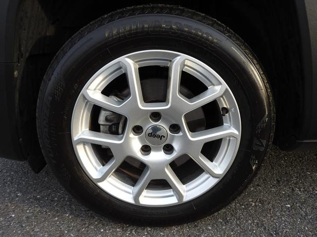 ジープ・レネゲード リミテッド　２０２３年モデル　メーカー保証付　当店デモカー　ＡｐｐｌｅＣａｒＰｌａｙ／ＡｎｄｒｏｉｄＡｕｔｏ　純正ナビ　ブラックレザー　シートヒーター　アダプティブクルーズ　緊急ブレーキ　純正１７ＡＷ　前後ドラレコ　ＬＥＤヘッドライト　ＢＳＭ　レーンキープ（18枚目）