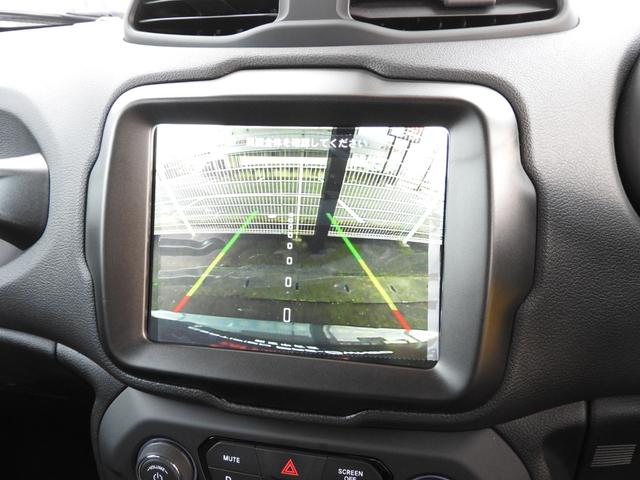 ジープ・レネゲード リミテッド　２０２３年モデル　メーカー保証付　当店デモカー　ＡｐｐｌｅＣａｒＰｌａｙ／ＡｎｄｒｏｉｄＡｕｔｏ　純正ナビ　ブラックレザー　シートヒーター　アダプティブクルーズ　緊急ブレーキ　純正１７ＡＷ　前後ドラレコ　ＬＥＤヘッドライト　ＢＳＭ　レーンキープ（27枚目）