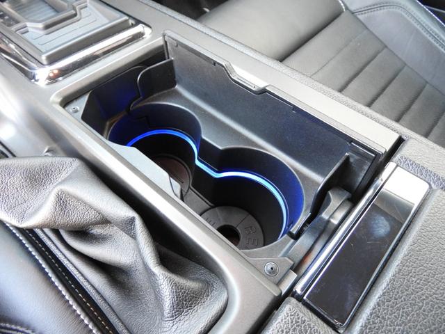 マスタング Ｖ８　ＧＴ　プレミアム　２０１３年モデル　正規ディーラー車　正規ディーラー車　純正１９インチＡＷ　ブラックレザー　シートヒーター　パワーシート　Ｂｌｕｅｔｏｏｔｈ　クルーズコントロール　禁煙車　整備記録　ＨＩＤヘッドライト　ＥＴＣ　マイカラーイルミ　４２６ＰＳ（28枚目）