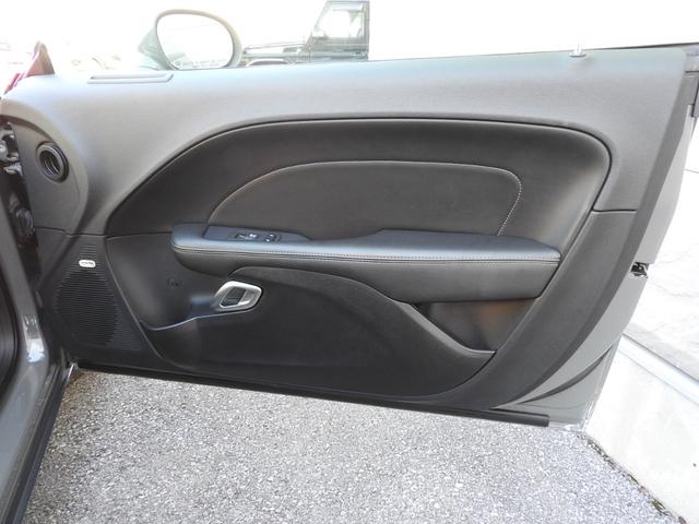 ダッジ・チャレンジャー SXT プラス 2019年モデル サンルーフ 純正アルミ サンルーフ ブラックレザーシート 8.4インチディスプレイ シートヒーターベンチレーション 純正20インチアルミ スマキー エンスタ― アルパインサウンド ボディセンターストライプ オートチェック済(23枚目)