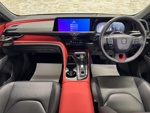 クラウンスポーツ ＲＳ　ＰＨＥＶ　モデリスタフルエアロ　　パノラマルーフ　純正ナビ　全方位モニター　フルセグＴＶ　Ｄインナーミラー　ＨＵＤ　ＢＳＭ　アダプティブクルコン　パワーバックドア　メモリーシート　純正２１インチＡＷ（14枚目）