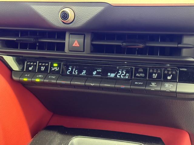 クラウンスポーツ ＲＳ　ＰＨＥＶ　モデリスタフルエアロ　　パノラマルーフ　純正ナビ　全方位モニター　フルセグＴＶ　Ｄインナーミラー　ＨＵＤ　ＢＳＭ　アダプティブクルコン　パワーバックドア　メモリーシート　純正２１インチＡＷ（22枚目）