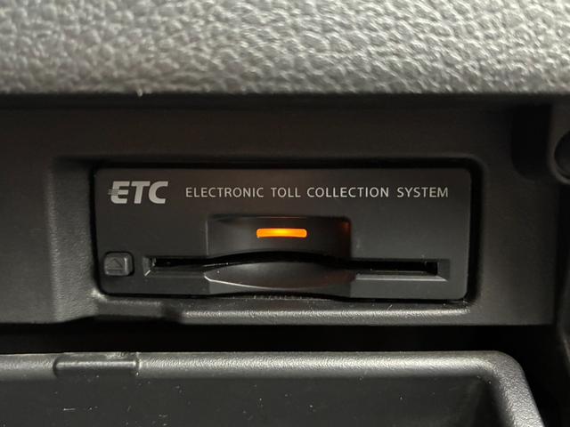 セレナ ハイウェイスターＳ－ＨＶアドバンスドセーフティパック　メーカーナビ　両側パワースライドドア　アラウンドビューモニター　フリップダウンモニター　フルセグＴＶ　クルーズコントロール　衝突被害軽減ブレーキ　ＥＴＣ　ヘッドライトＬＥＤ　純正１６インチＡＷ（37枚目）