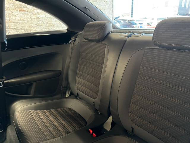 ザ・ビートル フェンダー・エディション　限定６００台　フェンダーサウンド　サンルーフ　ハーフレザーシート　ＥＴＣ　ドラレコ　クルコン　ＨＩＤヘッドライト　純正１７インチＡＷ　パドルシフト　ステアリングスイッチ　禁煙車　オールシーズンタイヤ（11枚目）