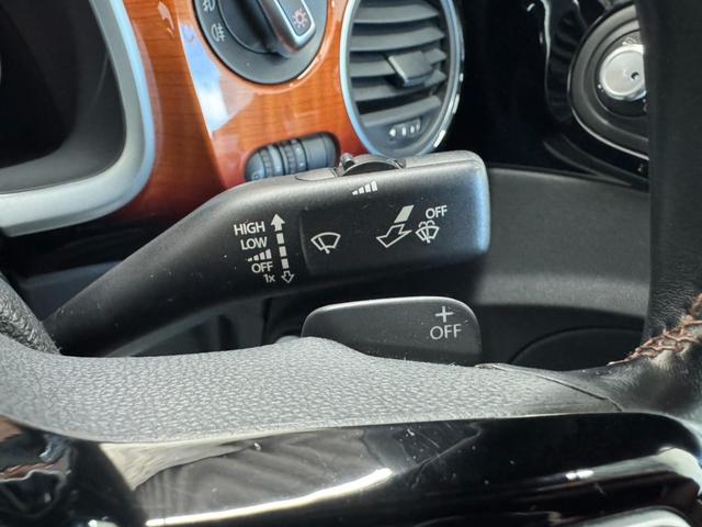 ザ・ビートル フェンダー・エディション　限定６００台　フェンダーサウンド　サンルーフ　ハーフレザーシート　ＥＴＣ　ドラレコ　クルコン　ＨＩＤヘッドライト　純正１７インチＡＷ　パドルシフト　ステアリングスイッチ　禁煙車　オールシーズンタイヤ（24枚目）